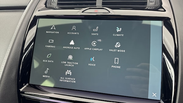 Used Jaguar E-Pace 2021 for sale - 76231504: Photo 18