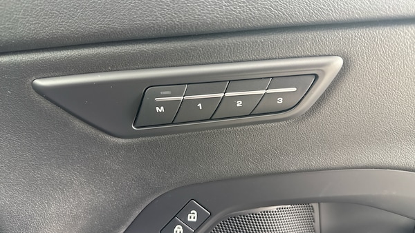Used Jaguar E-Pace 2021 for sale - 76231504: Photo 24