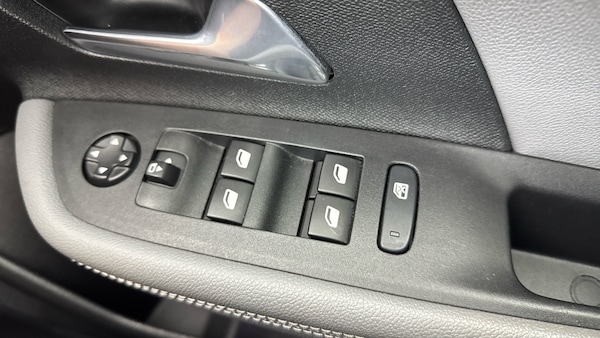 Used Vauxhall Mokka 2022 for sale - 75568904: Photo 24