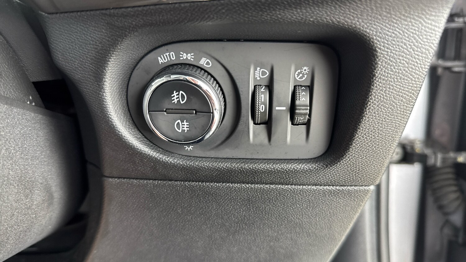 Vehicle 60