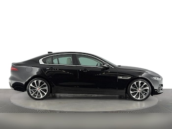 Used Jaguar XE 2019 for sale - 76018001: Photo