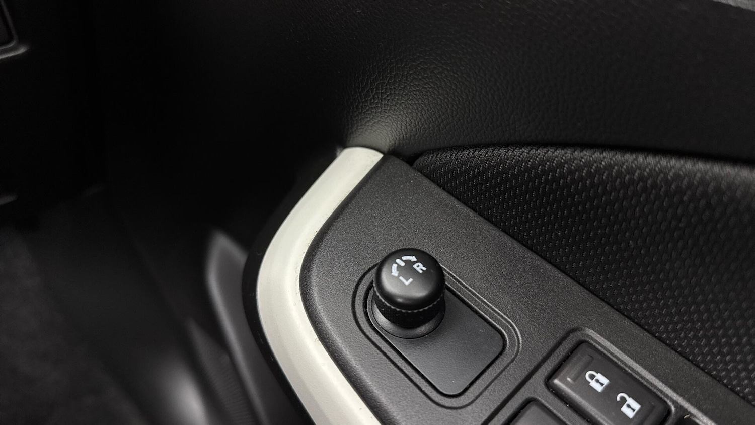 Used Suzuki Swift 2023 for sale - 78034611: Photo 28