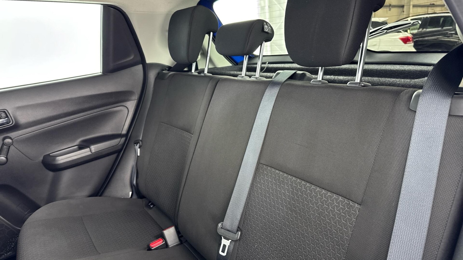 Used Suzuki Swift 2023 for sale - 78034611: Photo 9