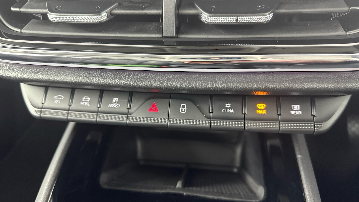 Used Skoda Enyaq 2023 for sale - 77575350: Photo 19