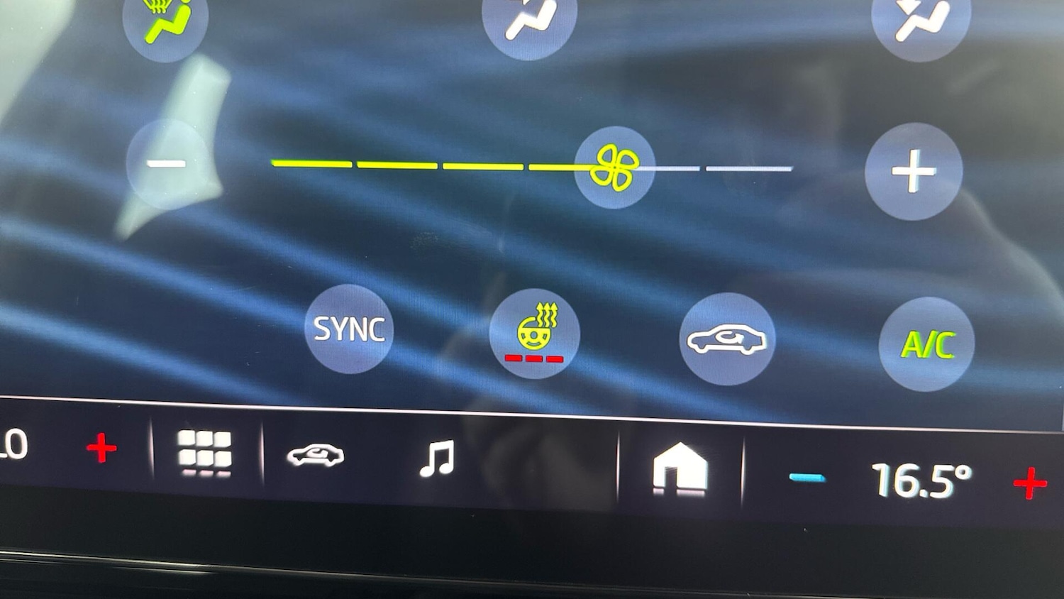 Used Skoda Enyaq 2023 for sale - 77575350: Photo 31