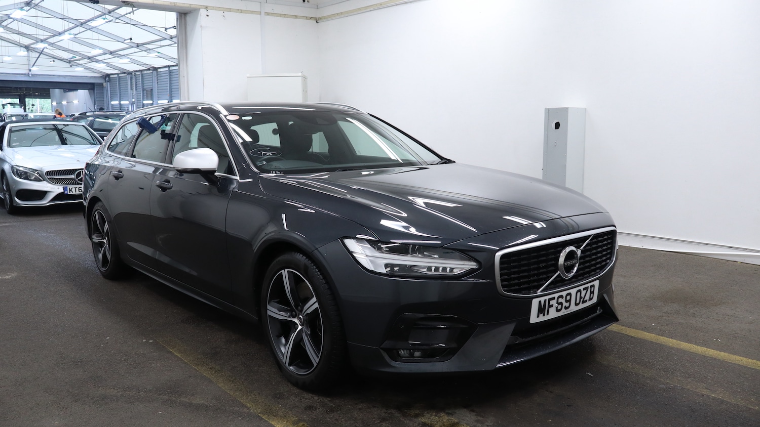 Used Volvo V90 2019 for sale - 76040374: Photo 1