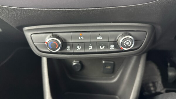 Used Vauxhall Crossland 2022 for sale - 75470011: Photo 16