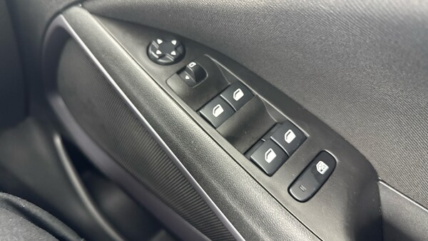 Used Vauxhall Crossland 2022 for sale - 75470011: Photo 20