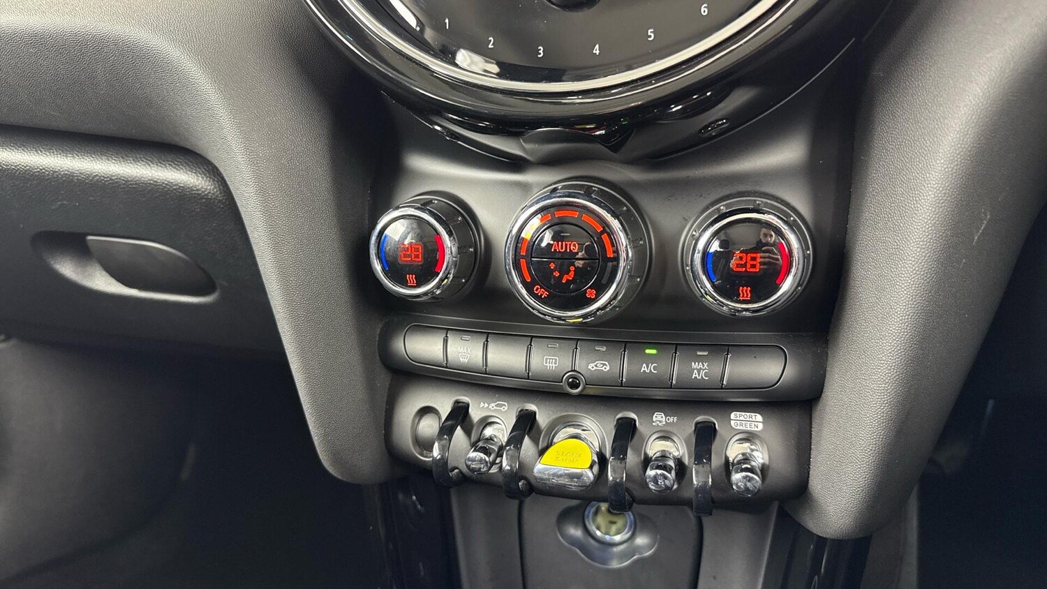 Used MINI Electric Hatch 2022 for sale - 77253703: Photo 28