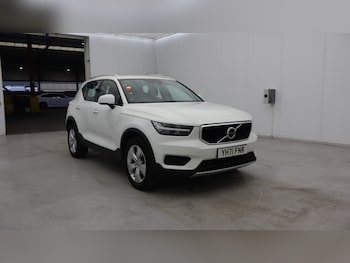 Volvo - XC40