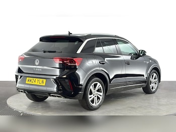 Used Volkswagen T-Roc 2024 for sale - 79388283: Photo