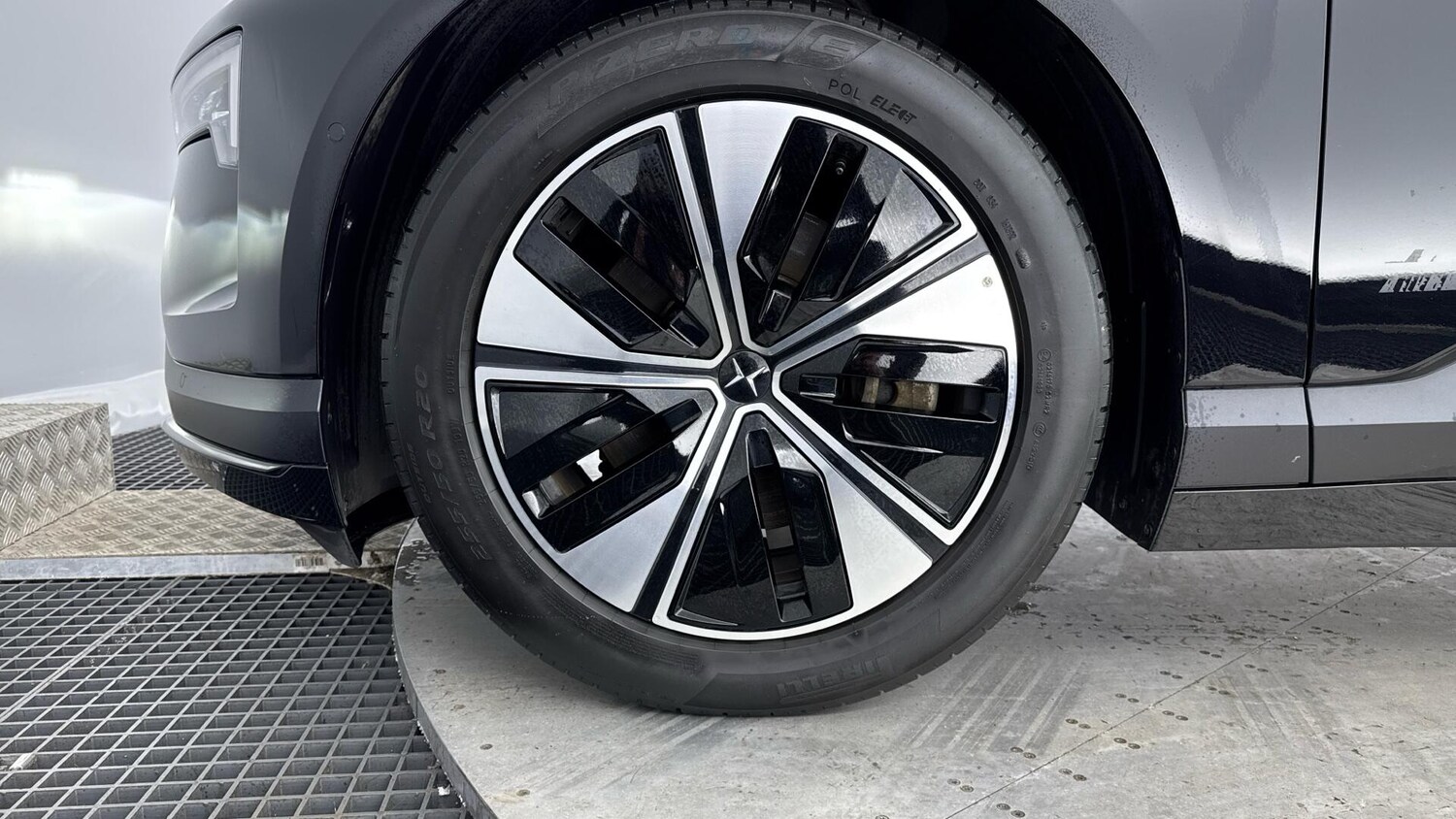 Used Polestar Polestar 4 2024 for sale - 77411841: Photo 25