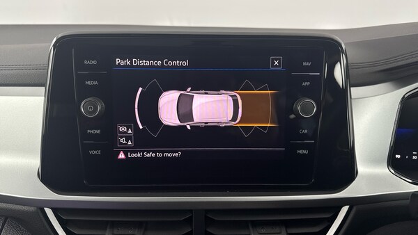 Used Volkswagen T-Roc 2023 for sale - 76144460: Photo 20