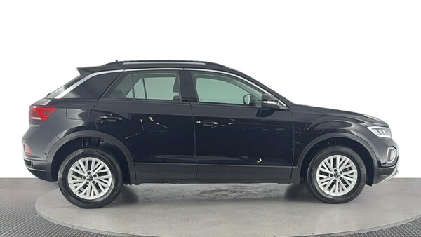 Used Volkswagen T-Roc 2023 for sale - 76144460: Photo 32