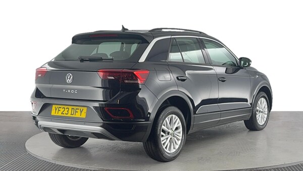 Used Volkswagen T-Roc 2023 for sale - 76144460: Photo 4