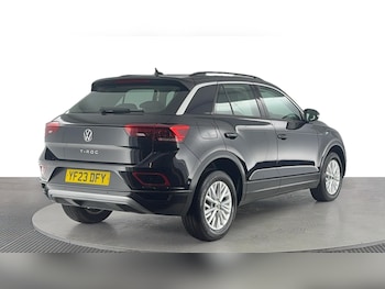 Used Volkswagen T-Roc 2023 for sale - 76144460: Photo 4