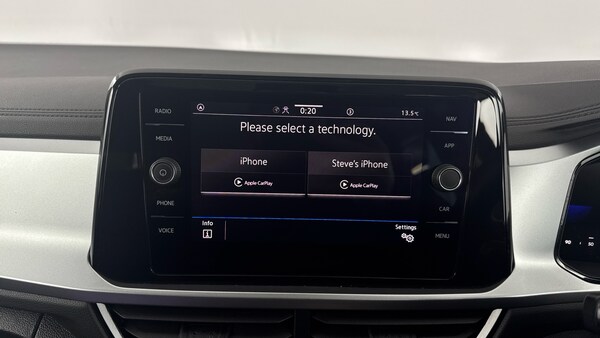 Used Volkswagen T-Roc 2023 for sale - 76144460: Photo 51