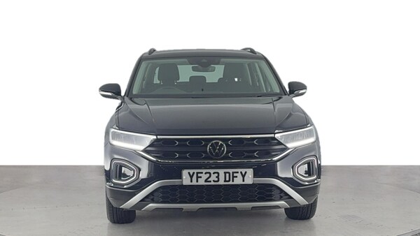Used Volkswagen T-Roc 2023 for sale - 76144460: Photo 8