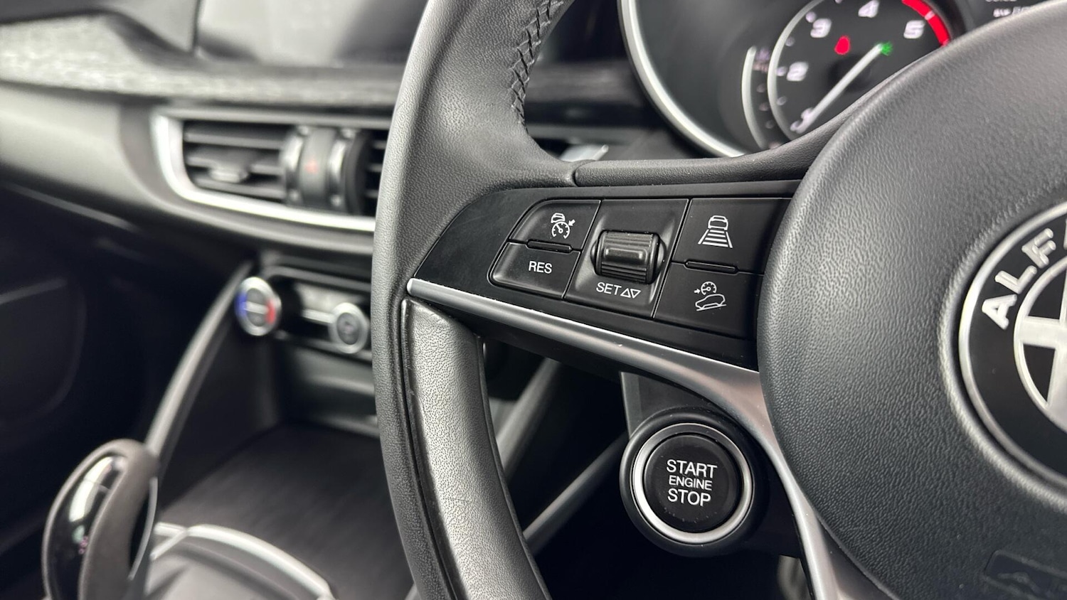 Used Alfa Romeo Stelvio 2020 for sale - 78185104: Photo 17