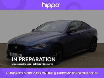 Used Jaguar XE 2021 for sale - 76714739: Photo