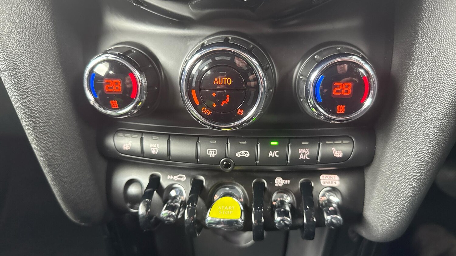 Used MINI Electric Hatch 2022 for sale - 77411846: Photo 16