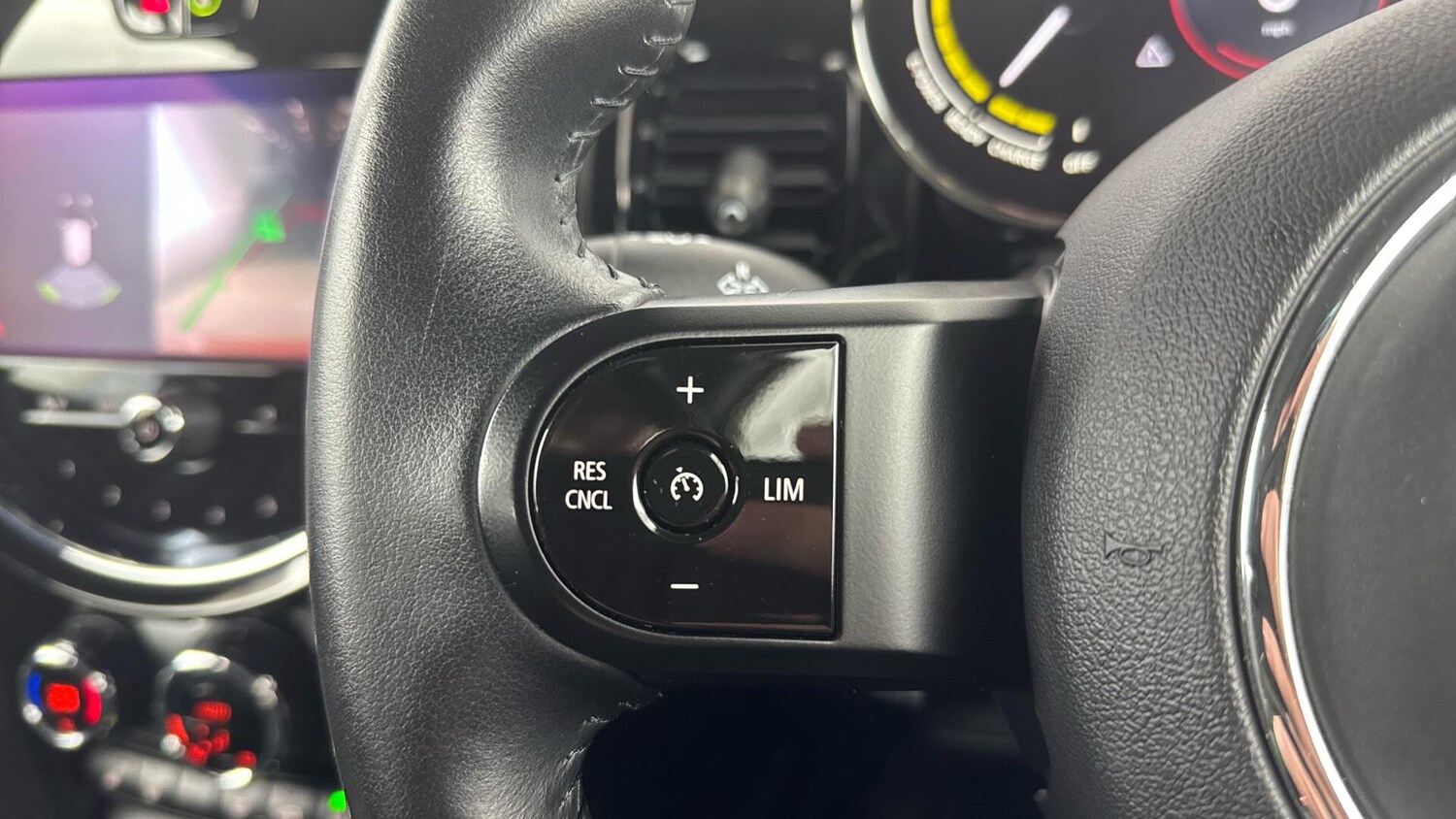 Used MINI Electric Hatch 2022 for sale - 77411846: Photo 30