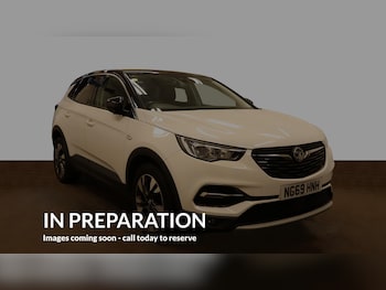 Vauxhall - Grandland X