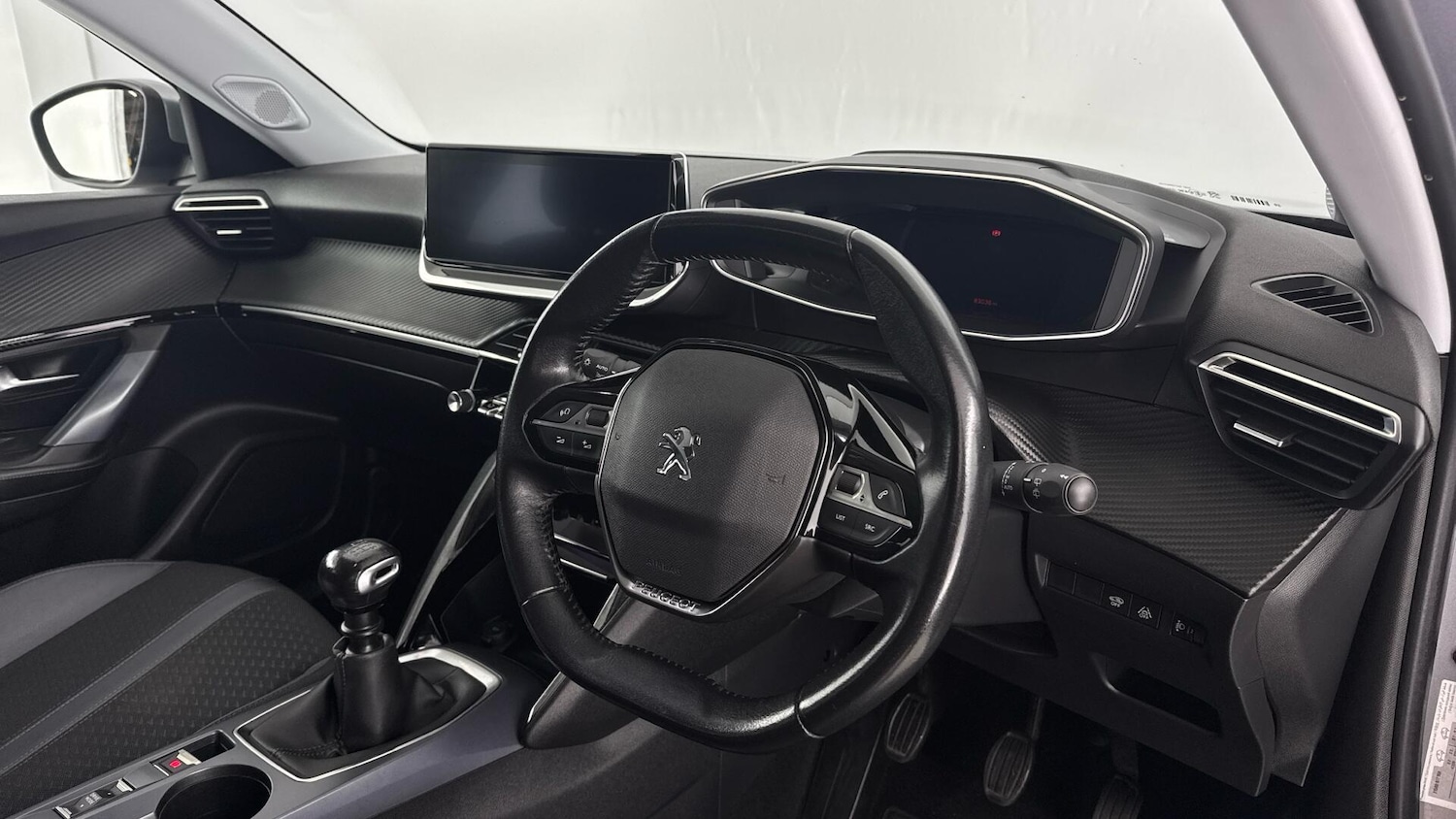 Used Peugeot 2008 2021 for sale - 77969898: Photo 10