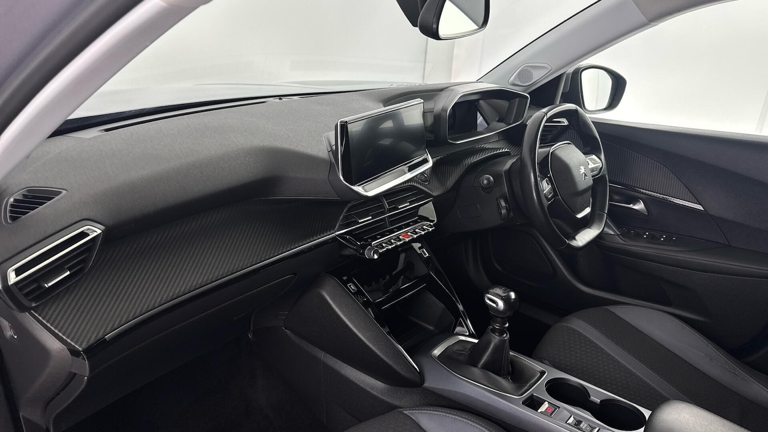 Used Peugeot 2008 2021 for sale - 77969898: Photo 9