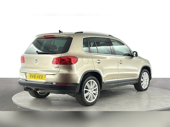 Used Volkswagen Tiguan 2016 for sale - 79202154: Photo
