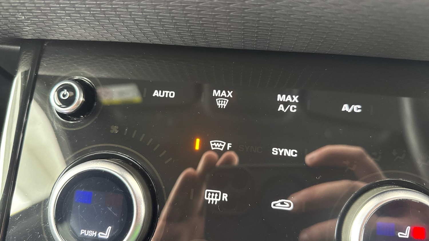 Used Land Rover Range Rover Evoque 2022 for sale - 78184607: Photo 32