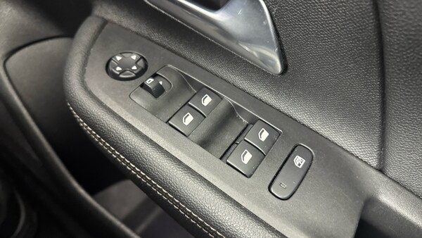 Used Vauxhall Mokka 2023 for sale - 76102669: Photo 58