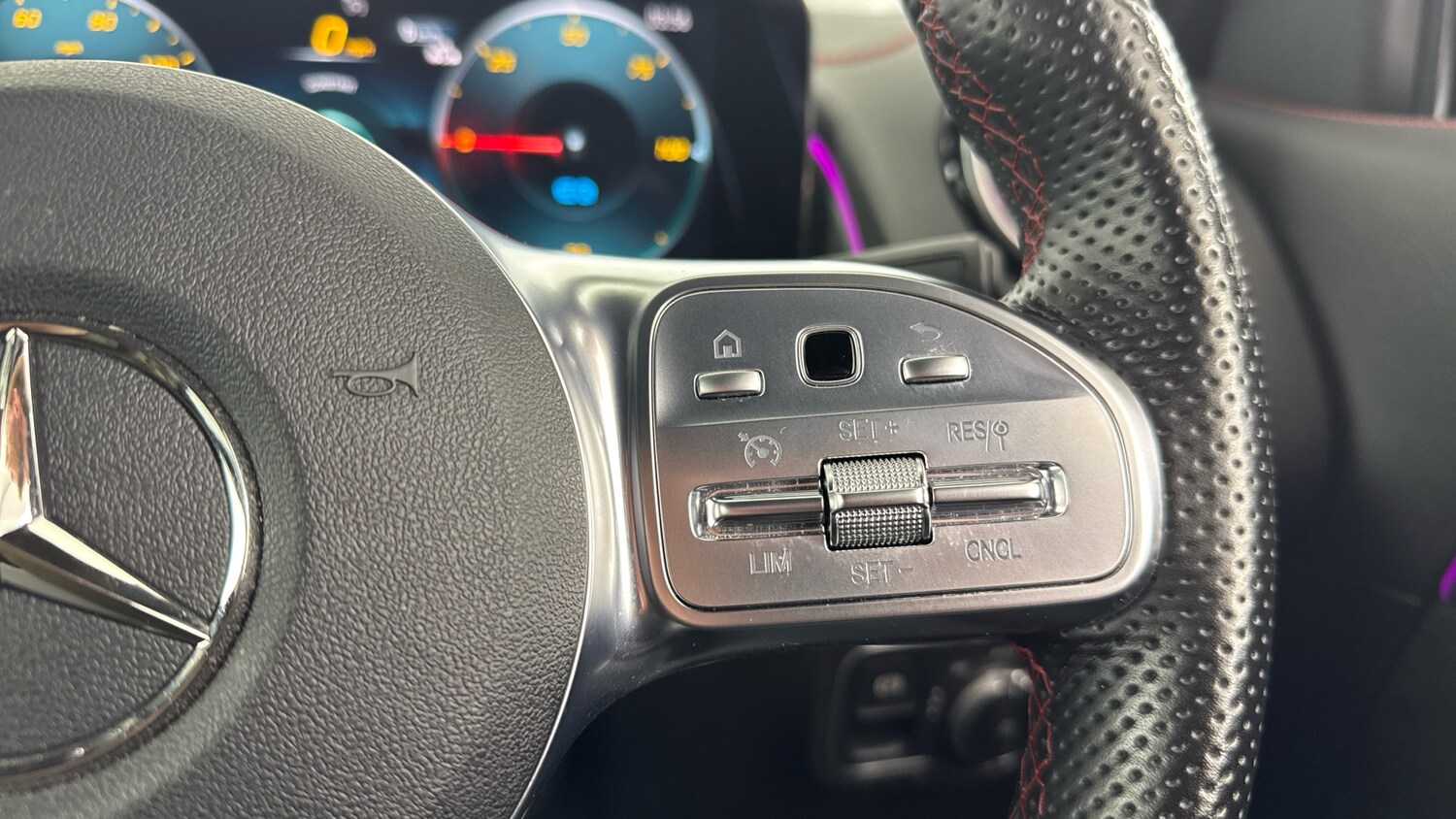 Used Mercedes-Benz EQB 2022 for sale - 76082084: Photo 58