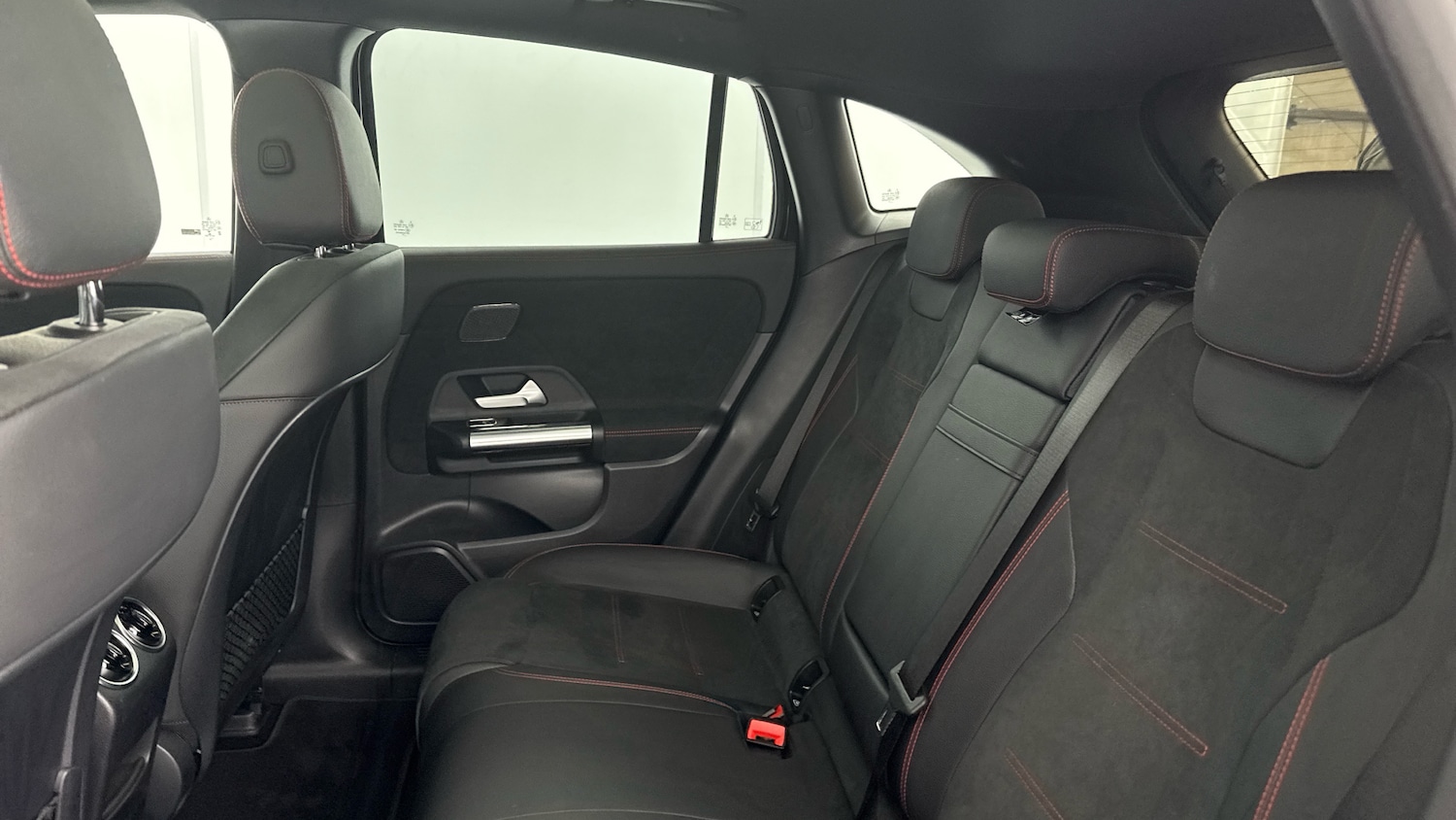 Used Mercedes-Benz EQA 2021 for sale - 75987165: Photo 14