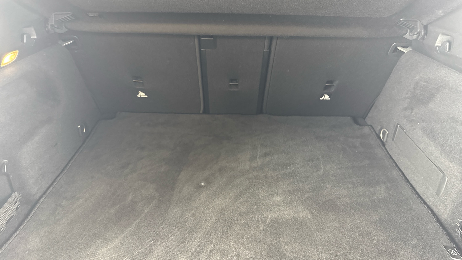 Used Mercedes-Benz EQA 2021 for sale - 75987165: Photo 15