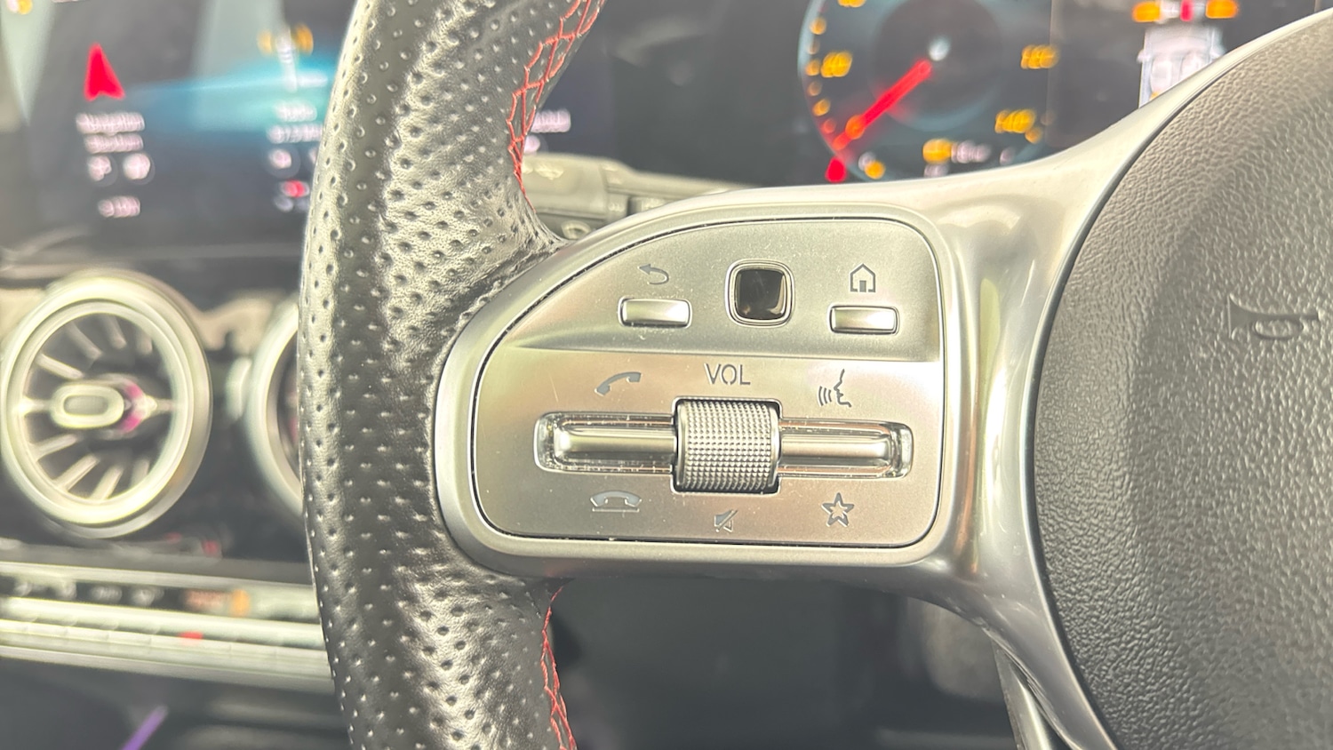 Used Mercedes-Benz EQA 2021 for sale - 75987165: Photo 56