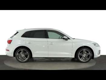 Used Audi Q5 2020 for sale - 74774368: Photo