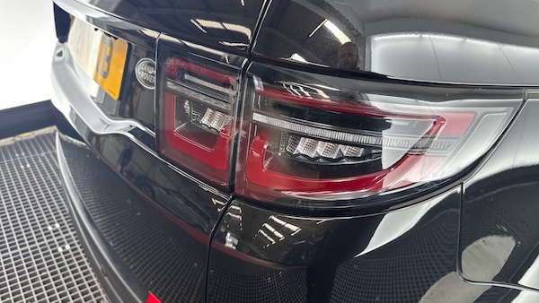 Used Land Rover Discovery Sport 2021 for sale - 75488917: Photo 25