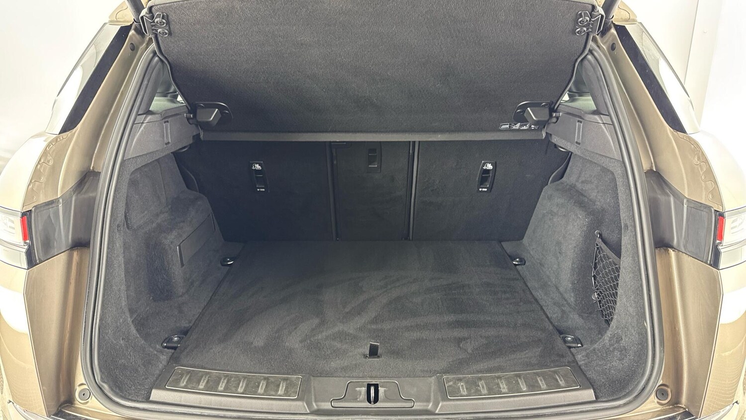 Used Land Rover Range Rover Evoque 2022 for sale - 77586931: Photo 15