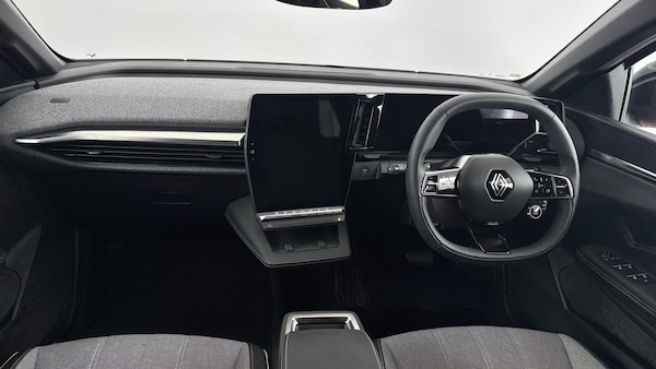 Used Renault Megane 2025 for sale - 76040339: Photo 11