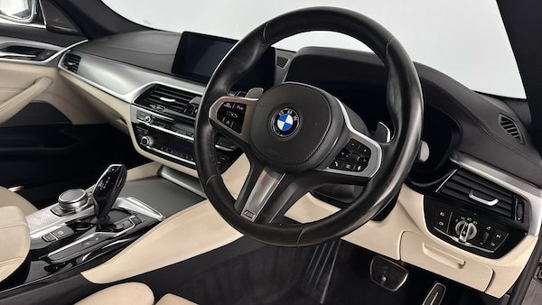Used BMW 5 Series 2020 for sale - 76194611: Photo 9