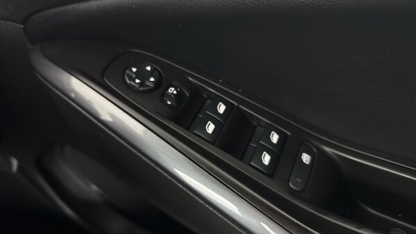 Used Vauxhall Grandland X 2019 for sale - 76245861: Photo 23