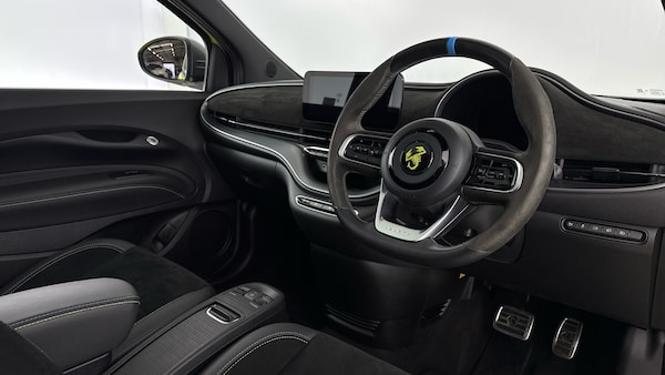 Used Abarth 500 2023 for sale - 76252530: Photo 45