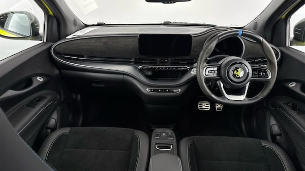 Used Abarth 500 2023 for sale - 76252530: Photo 46