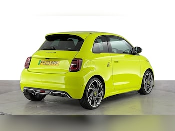 Used Abarth 500 2023 for sale - 76252530: Photo 4