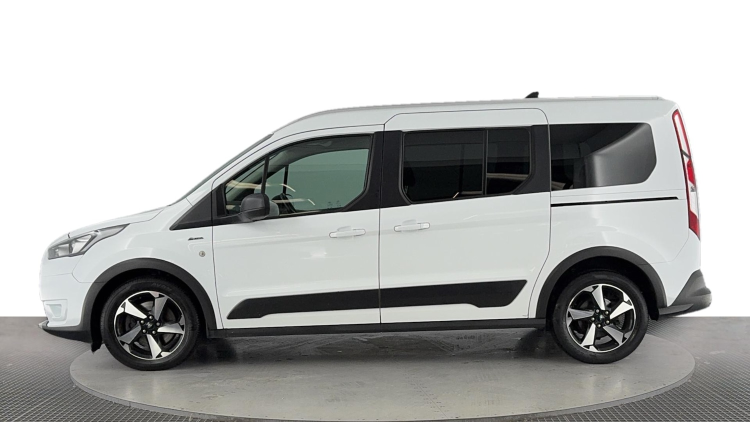 Used Ford Grand Tourneo Connect 2022 for sale - 76148691: Photo 42
