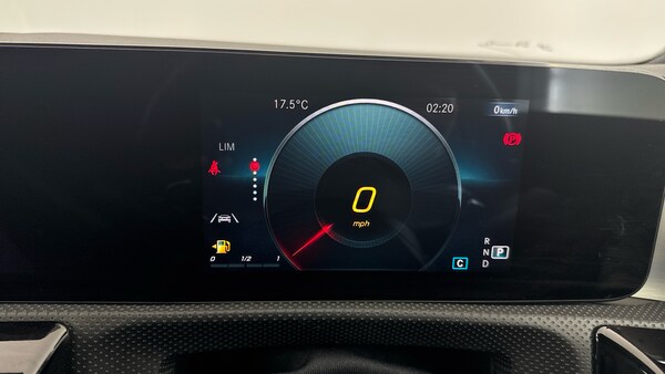 Used Mercedes-Benz CLA 2022 for sale - 76115636: Photo 13