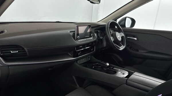Used Nissan X-Trail 2024 for sale - 76106700: Photo 45