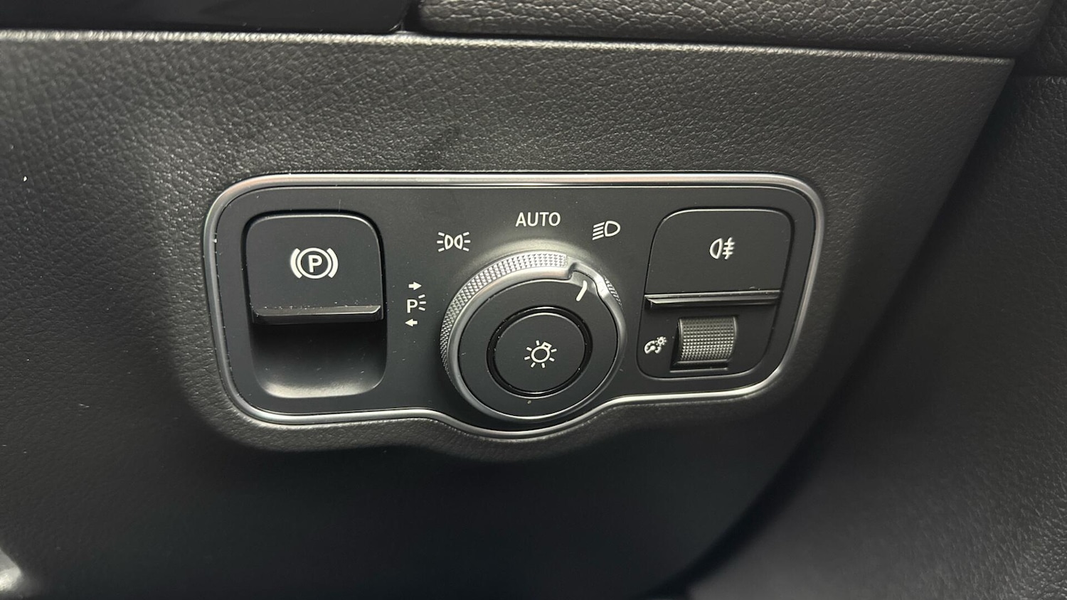 Used Mercedes-Benz EQA for sale - 78205330: Photo 27