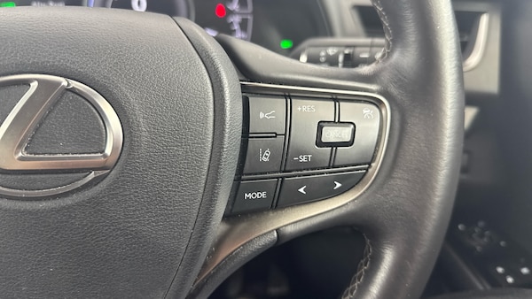 Used Lexus UX 2021 for sale - 75546502: Photo 24